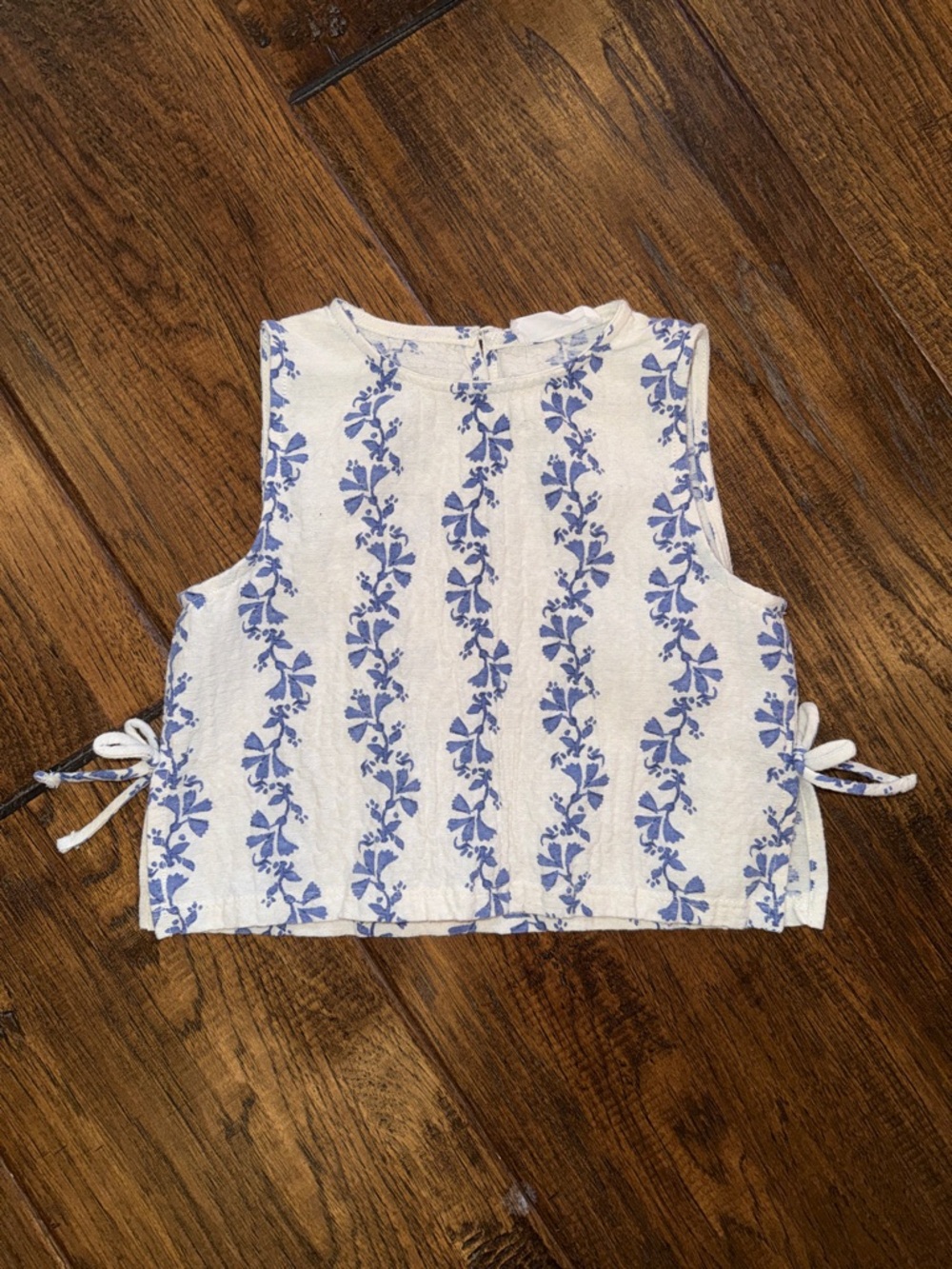 Mango Sleeveless Cream Crop Top+Blue Floral Stripe Print. Girls Size 7. LIKE NEW